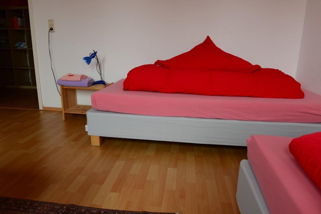 Monteur Und Messewohnung Rodgau Exterior photo